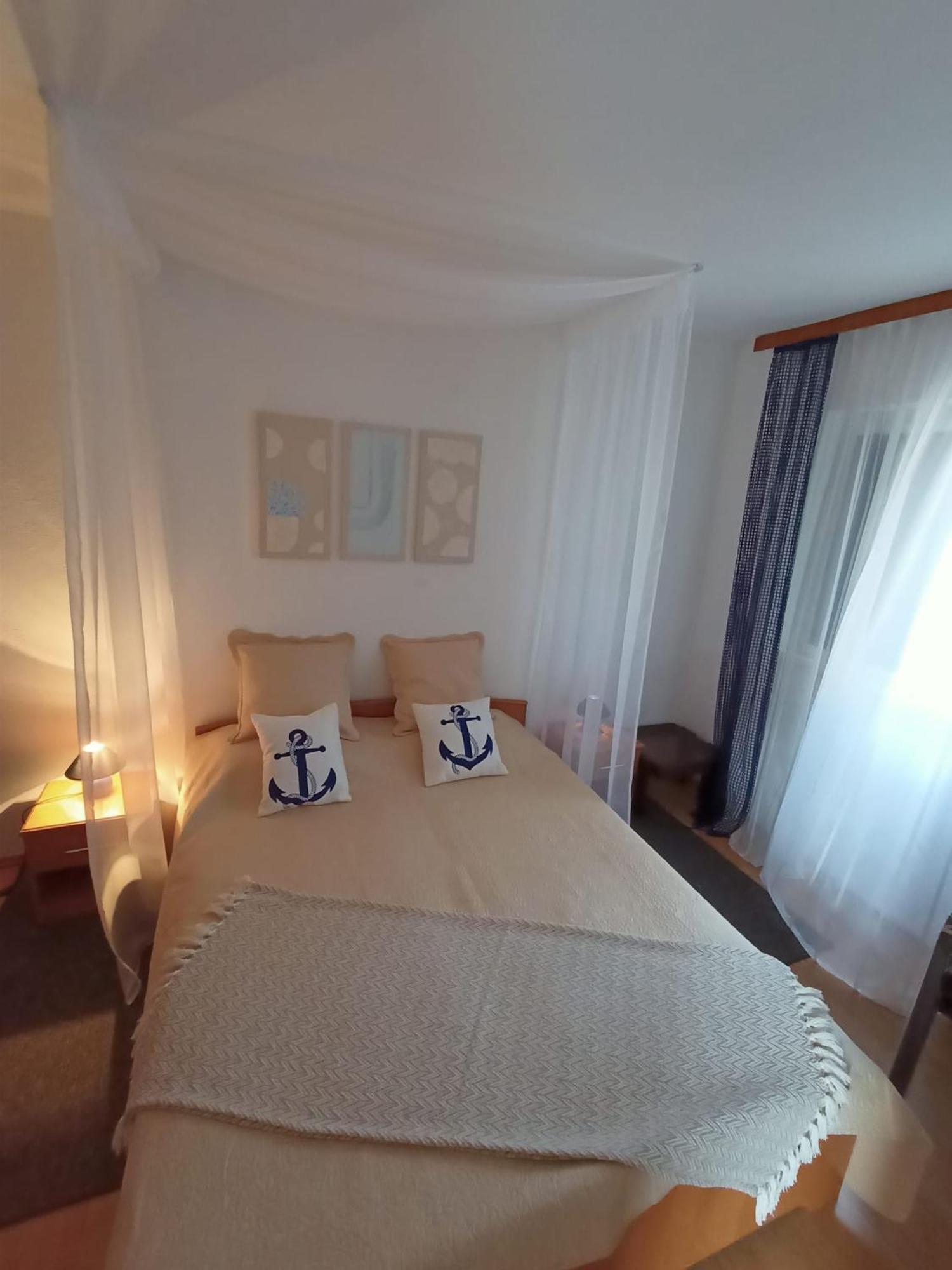Village Apartment Zagvozd Ngoại thất bức ảnh